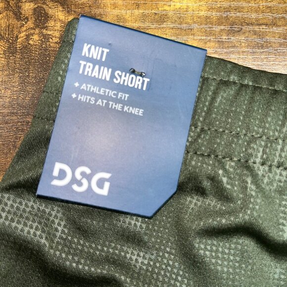 DSG Boys Knit Training Shorts Shorts Dark Green Size Small NWT - Picture 3 of 4